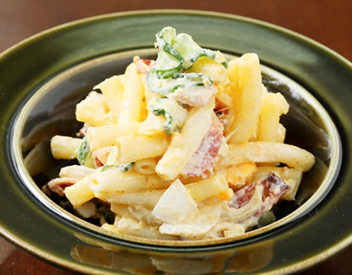 マカロニサラダの写真